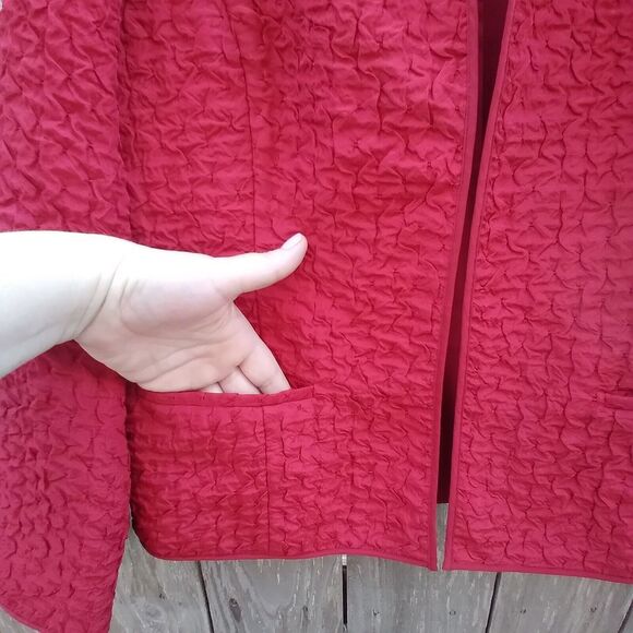 Chico's size 2 (US M) jacket red shirred textured - Picture 6 of 12